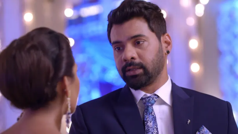 Abhi proposes Pragya - Kumkum Bhagya Highlights