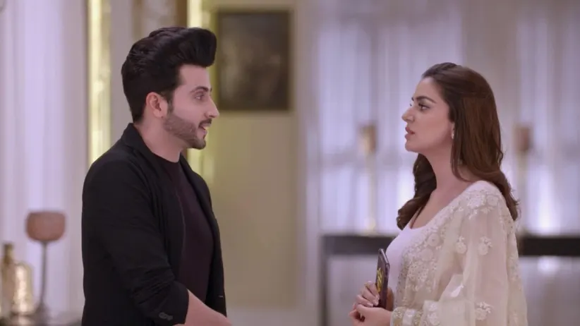 Preeta and Karan in a playful mood - Kundali Bhagya Highlights