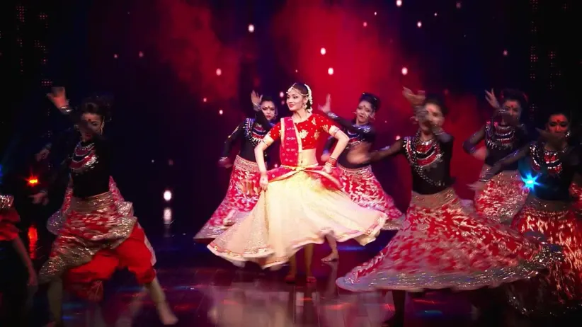 Sriti Jha performs as Radha – Diwali Special 2018