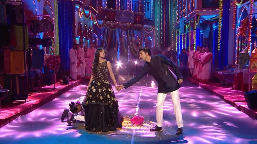 Mahi and Ranbir Kapoor's romantic moments  - Diwali Special 2018