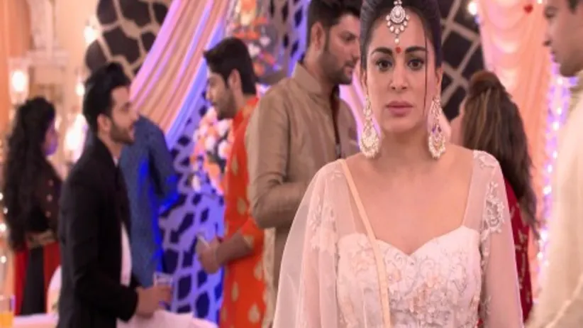 Sherlyn and Prithvi conspire against Jaanki - Kundali Bhagya