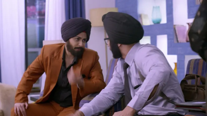 Disha and Purab pose as embassy officials - Kumkum Bhagya Highlights