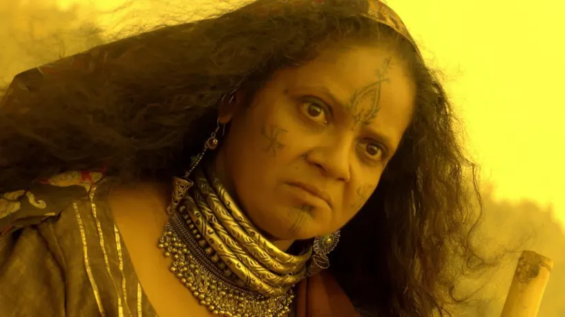 Siya learns about the curse of the Sisodiyas - Manmohini