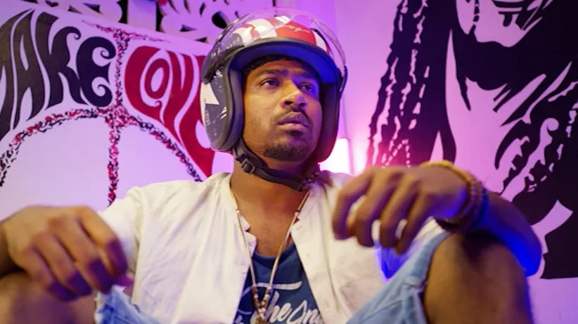 Watch Lallu from the Tamil Original Mitta