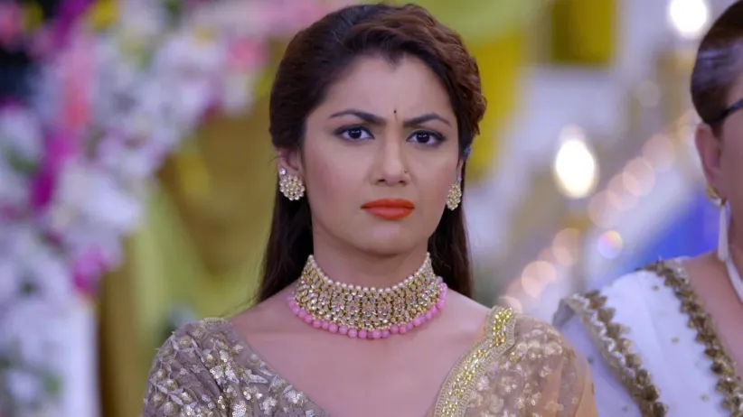King asks Abhi to stay away from Pragya - Kumkum Bhagya