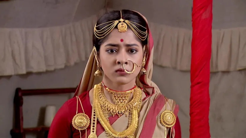 Bhujanga tricks Pedro and rescues Mathur - Rani Rashmoni