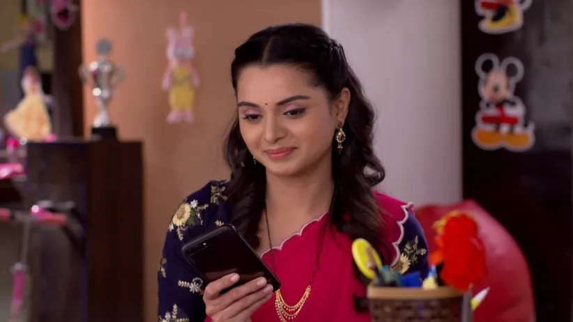 Aamhi Doghi - (Marathi) - January 24, 2019 - Webisode - Zee Yuva