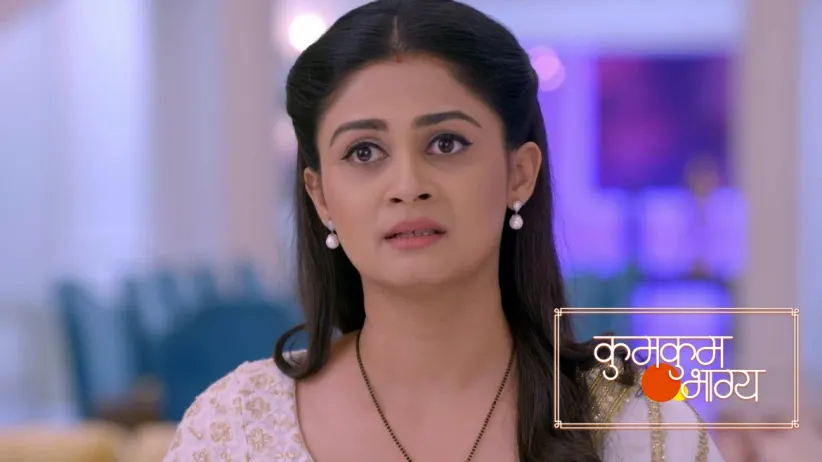 Shetty helps Kiara escape Nikhil's clutches - Kumkum Bhagya