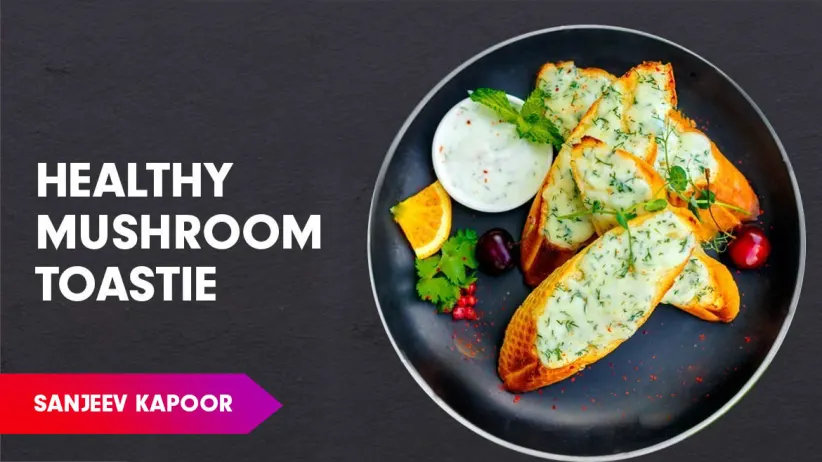 Parsley Garlic & Mushrooms On Toast Recipe by Sanjeev Kapoor