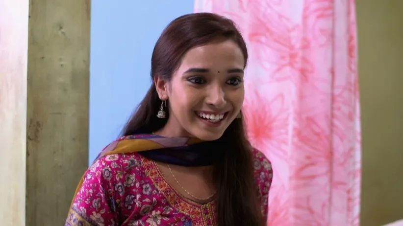 Tula Pahate Re - (Marathi) - March 13, 2019 - Webisode - Zee Marathi