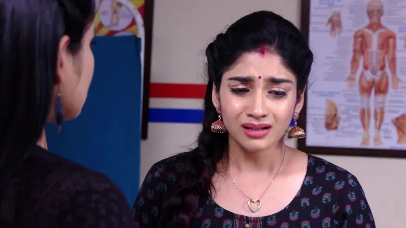 Aishwarya cries in the hospital - Muddha Mandharam Highlights
