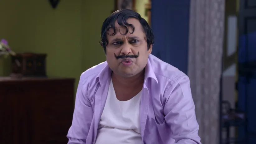 Amma is attacked by Happu once again - Happu Ki Ultan Paltan