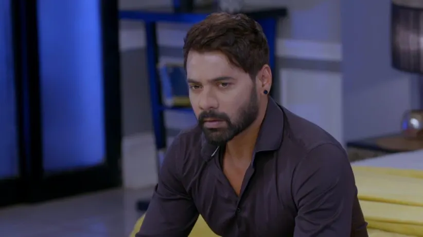 Riya plans her revenge on Prachi - Kumkum Bhagya