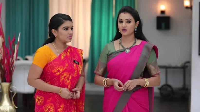 Sembaruthi - (Tamil) - April 08, 2019 - Webisode - Zee Tamil