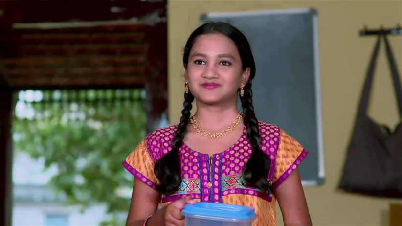 Aarati agrees to marry Gautham - Gattimela