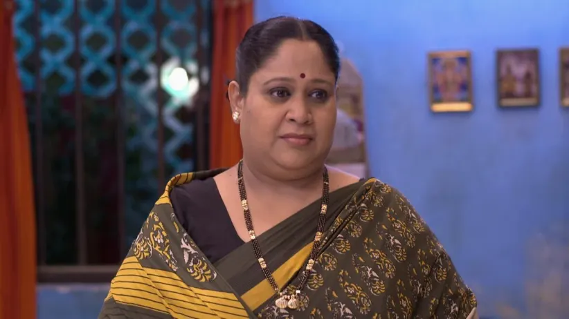 ‘Jogtin' advises Isha to seek help from goddess Ambabai - Tula Pahate Re