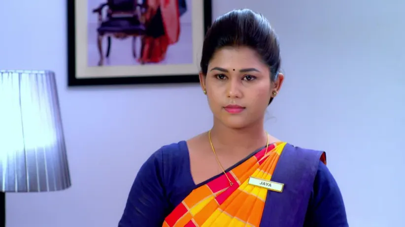 Damini Taunts Aditya - Paaru