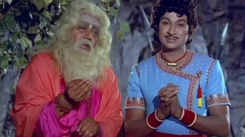 Dr. Rajkumar Birthday Special - Mayura - Shivaskanda Varma