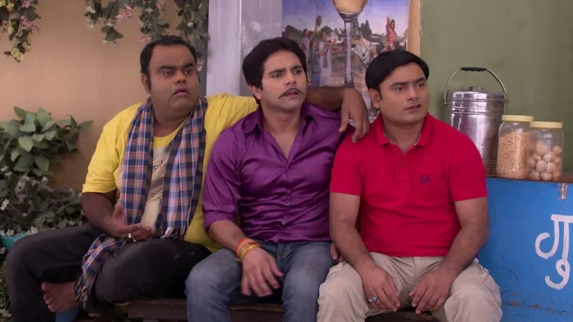 Anita and Vibhuti pretend to be Ladoo's parents - Bhabi Ji Ghar Par Hai
