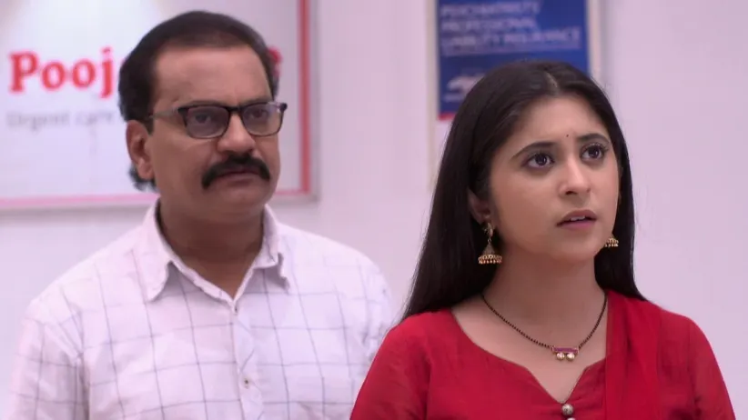 Mr Nimkar takes Isha to a psychiatrist-Tula Pahate Re