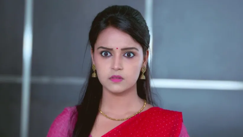 Vedanth shares his views about Gautham with Amulya - Gattimela