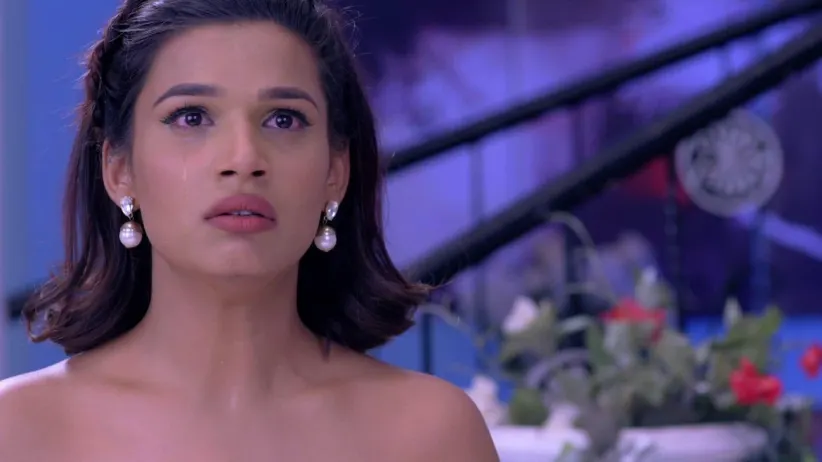 Abhi  Slaps Rhea- Kumkum Bhagya Highlights