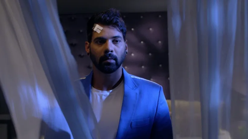 Abhi Disturbed with Rhea’s Behavior – Kumkum Bhagya Highlights