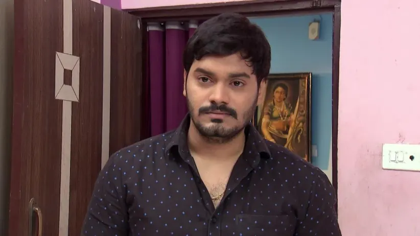 Lokeshwari is taken aback on seeing Priya in a short dress - Gundamma Katha