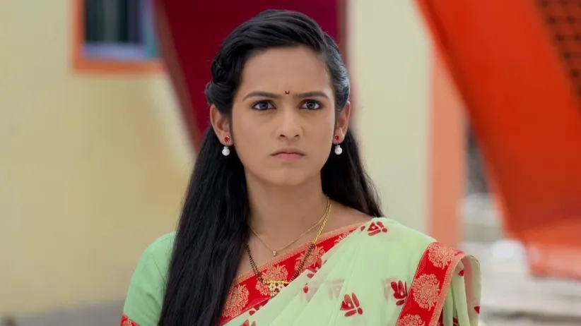 Rahul urges Sheetal to get him married to Sarita-Lagira Zhala Jee