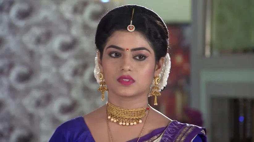 Bhoomi is unable to dissuade Jay from leaving the house on ‘Savitri Puja’ - To Pain Mu