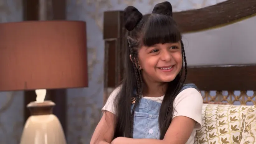 Abhi and Pragya Try to Sort out Their Differences-iniya Iru Malargal