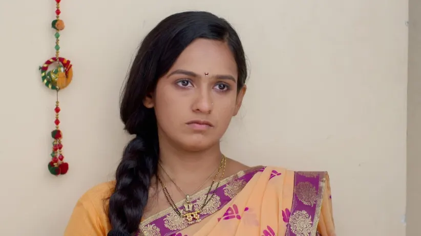 A traumatised Sheetal gives up food - Lagira Zhala Jee