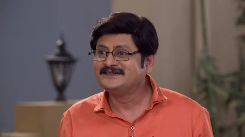 Vibhuthi and Angoori cling on to a rickety branch - Bhabi Ji Ghar Par Hai