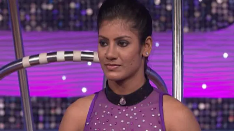 Episode 25 - An international dance crew takes the stage-Dance India Dance Season 3