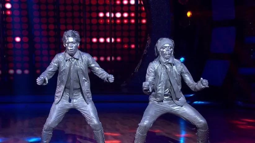 Episode 14 - Madhuri Dixit graces the stage with her presence - Dance India Dance Season 4