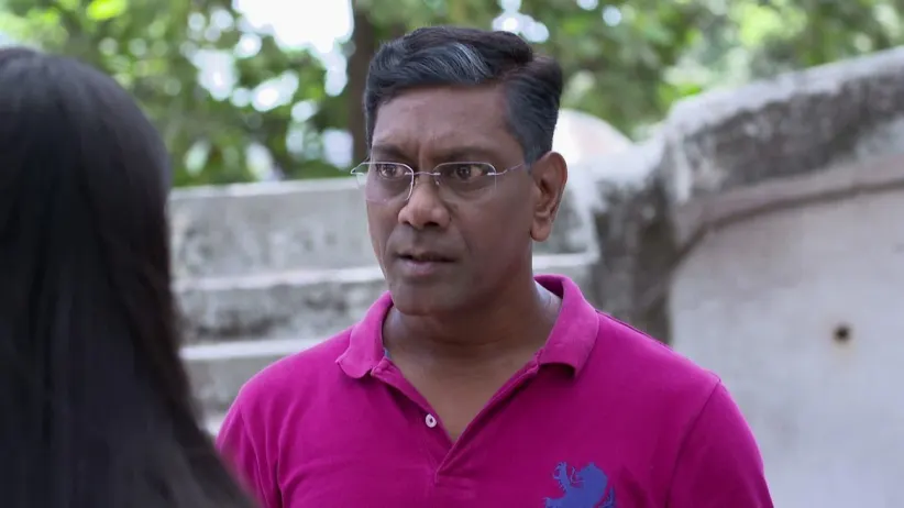 Jalindar hands over all the proofs against Vikrant and Jhende to Isha-Tula Pahate Re