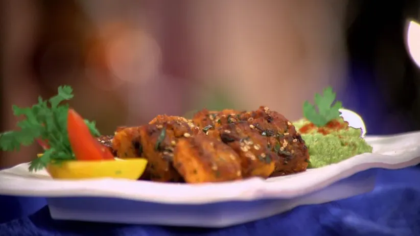 Chef Devwrat Jategaonkar prepares kapnya and masala wadi - Aamhi Saare Khavayye