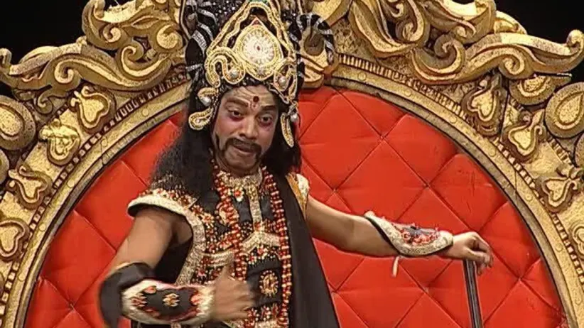 Jamaraj punishes Sumni for murdering people after being inebriated - Jamapuri Re Mr.Nonsense