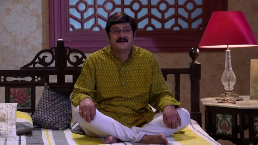 Gaaleeyanand threatens Vibhuti and Manmohan - Bhabi Ji Ghar Par Hai