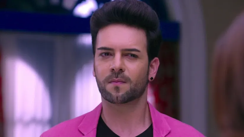 Preeta feels dejected after failing multiple times at convincing the Luthras-Kundali Bhagya