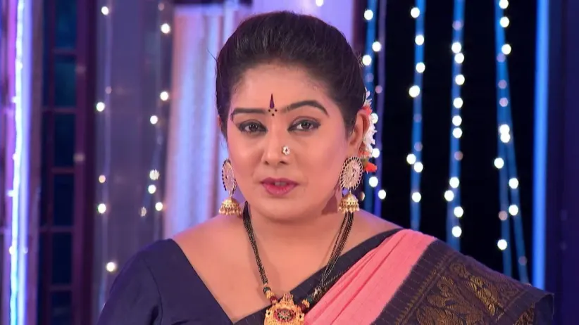 Lokeshwari is in tears as Nageshwari, Sana and Priya plot against her - Gundamma Katha
