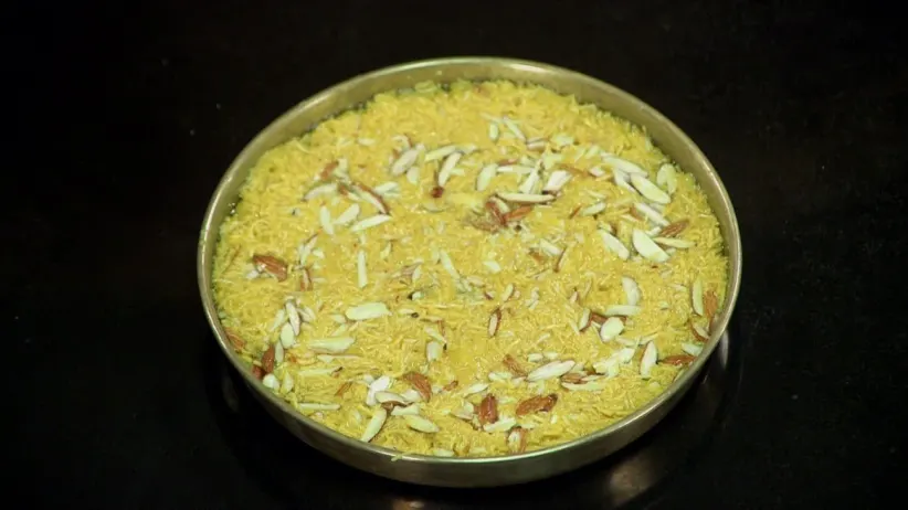 Chef Devwrat Jategaonkar prepares 'Shev Wadi' and 'Tandoori Tokri Chat' - Aamhi Saare Khavayye