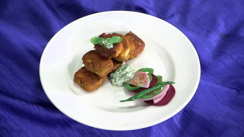 Sheetal prepares 'Stuffed Mushroom Palak' and 'Amritsari Paneer Tikka' - Aamhi Saare Khavayye