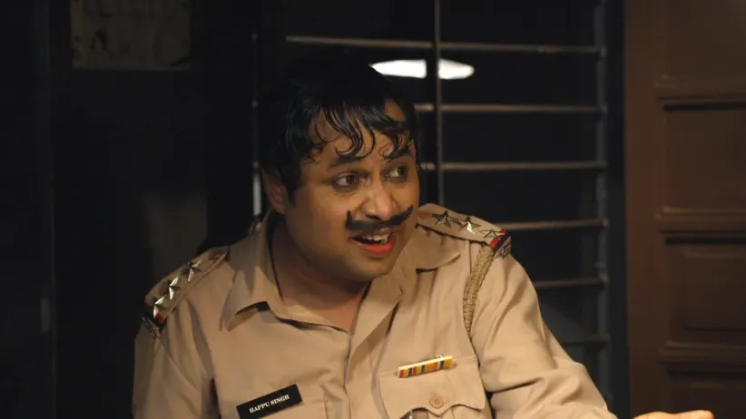 Helping Rajesh lands Beni in trouble - Happu Ki Ultan Paltan