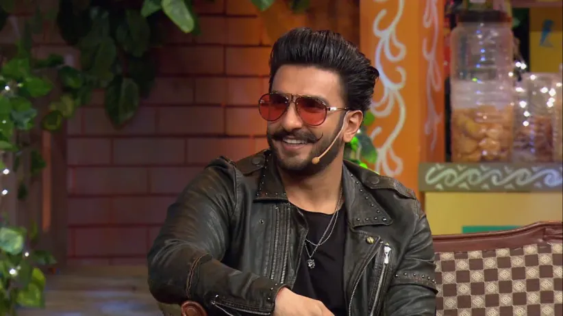 Rohit Shetty, Ranveer Singh, Sara Ali Khan grace the show - Chala Hawa Yeu Dya Celebrity Pattern