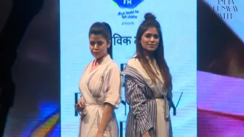 Jaavik Nari - India Runaway Week