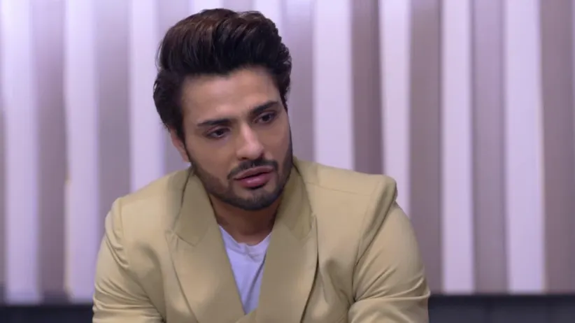 Pragya gets sad on hearing about Rhea's grief