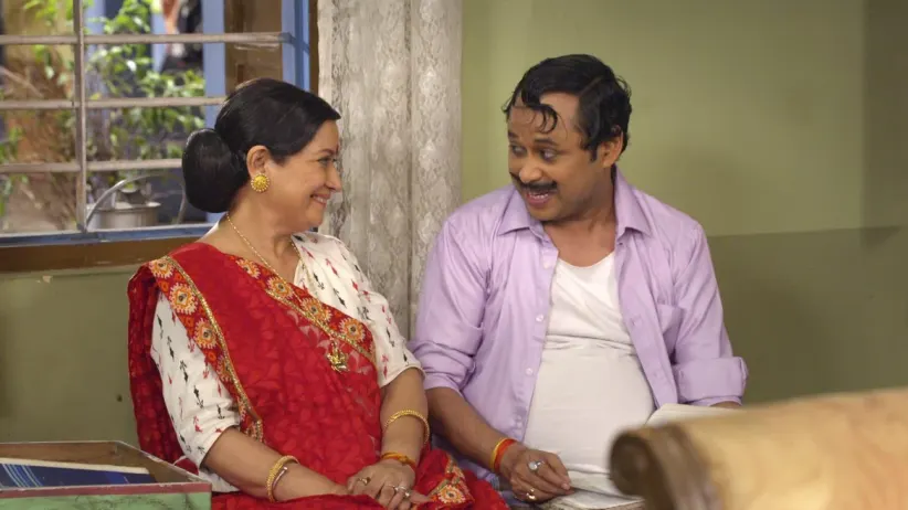 Amma finds Pitaji’s diary - Happu ki Ultan Paltan