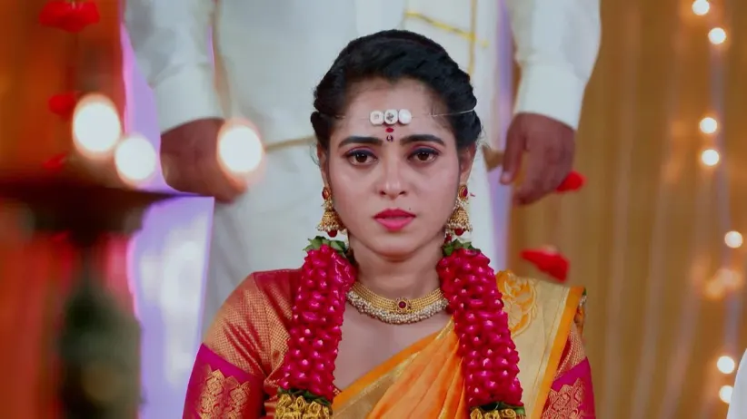 Amulya sets a room on fire - Gattimela