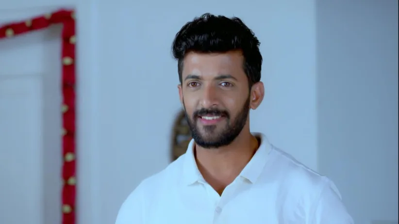 Anushka Learns about Aditya and Paarvathi's Trip - Paaru